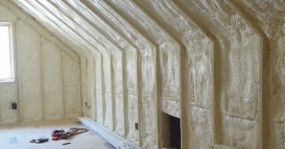 Утепление мансарды ППУ в Каменске-Шахтинском - от 798 руб/кв м.